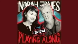 Vorschaubild des Videos Somethin’ Stupid (with Josh Homme) (From Norah Jones is Playing Along Podcast)