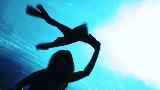 Vorschaubild des Videos I Need You Now