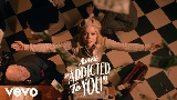 Vorschaubild des Videos Addicted To You