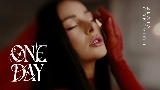 Vorschaubild des Videos ONE DAY